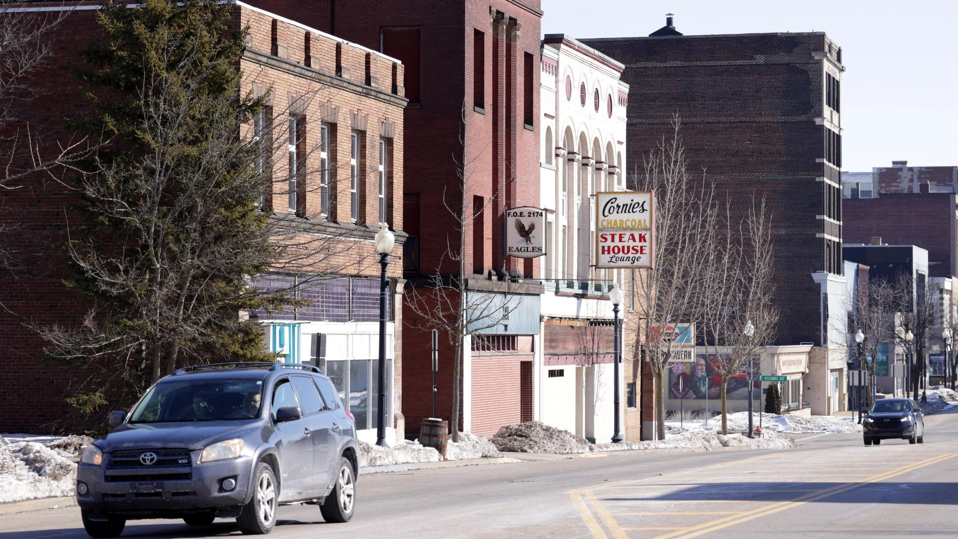 Business owners look to revitalize downtown Alliance